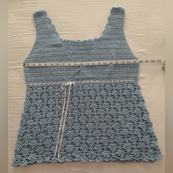 Handmade crochet sleeveless tank in floral stitch. Bamboo yarn. Light Blue. - Picture 3 of 4